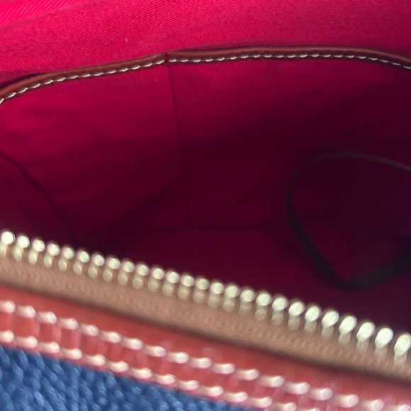 Dooney and Bourke Pebble Hobo - Picture 13 of 14